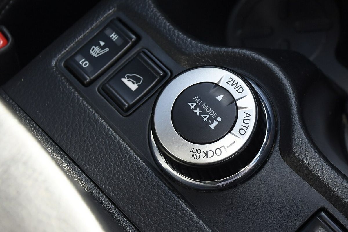 2015 Nissan X-TRAIL ST-L T32