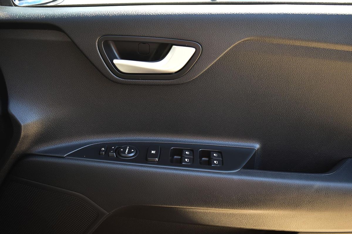 2022 Kia Stonic Sport YB
