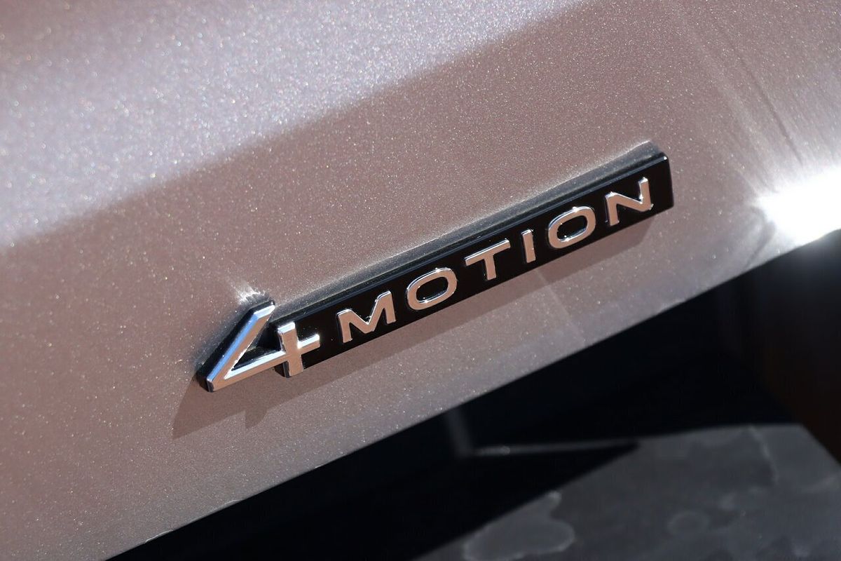 2024 Volkswagen Amarok TDI600 Style NF 4X4