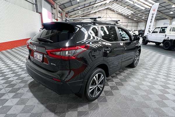 2018 Nissan QASHQAI ST-L J11 Series 2