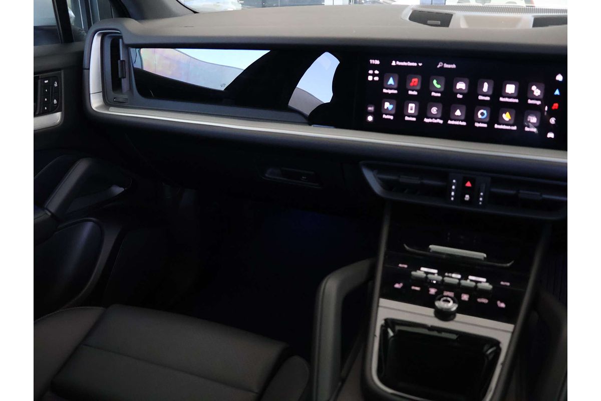 2023 Porsche Cayenne 9YA II