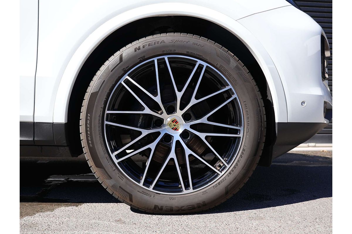 2023 Porsche Cayenne 9YA II