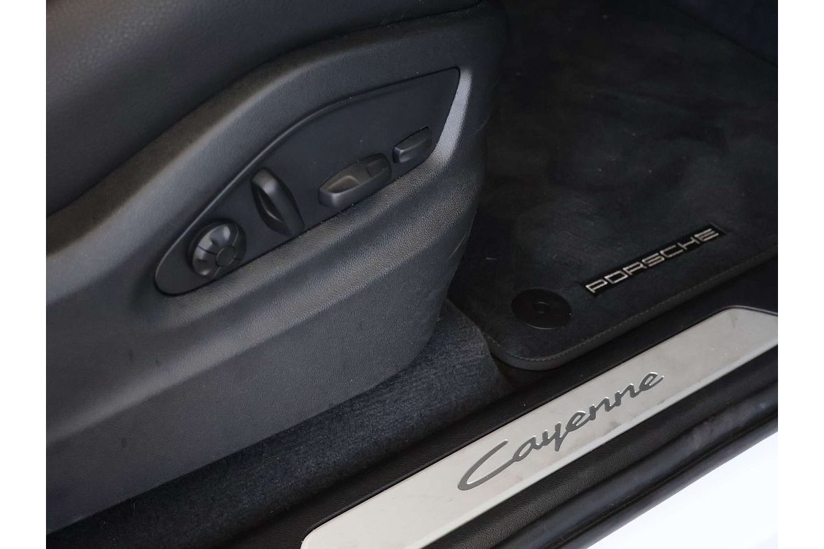 2023 Porsche Cayenne 9YA II