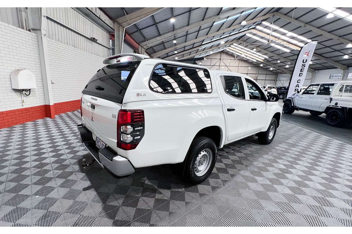 2019 Mitsubishi Triton GLX MR 4X4