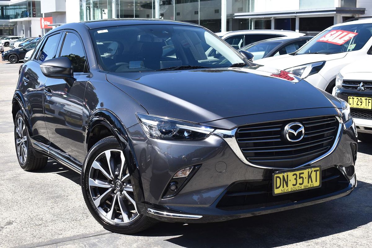 2023 Mazda CX-3 sTouring DK