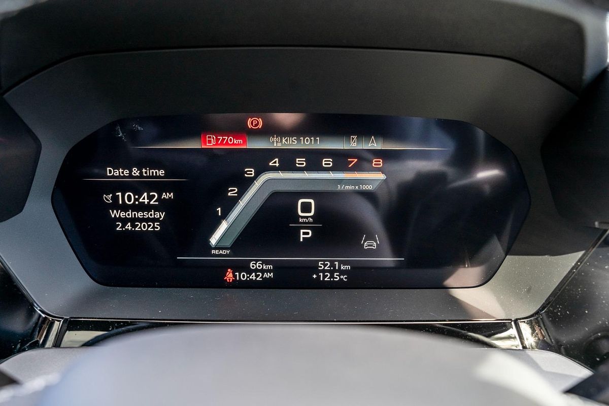 2024 Audi A3 35 TFSI S line GY
