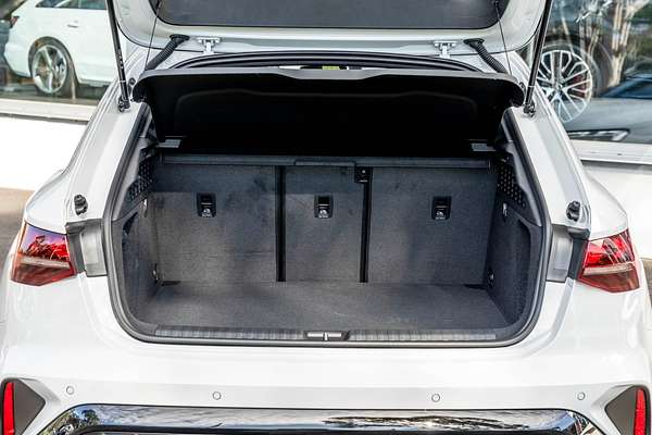 2024 Audi A3 35 TFSI S line GY