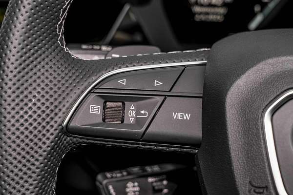 2024 Audi A3 35 TFSI S line GY