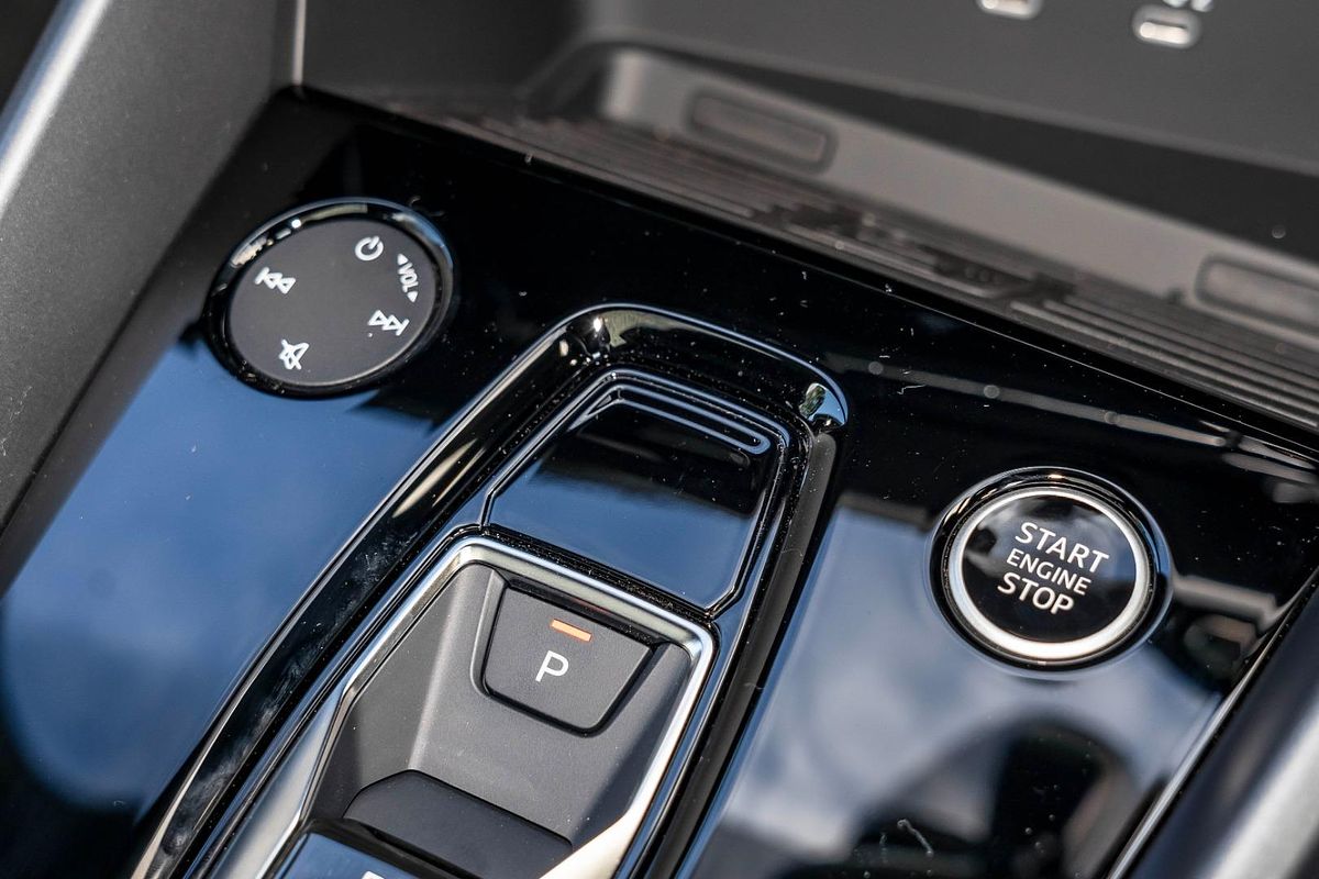 2024 Audi A3 35 TFSI S line GY