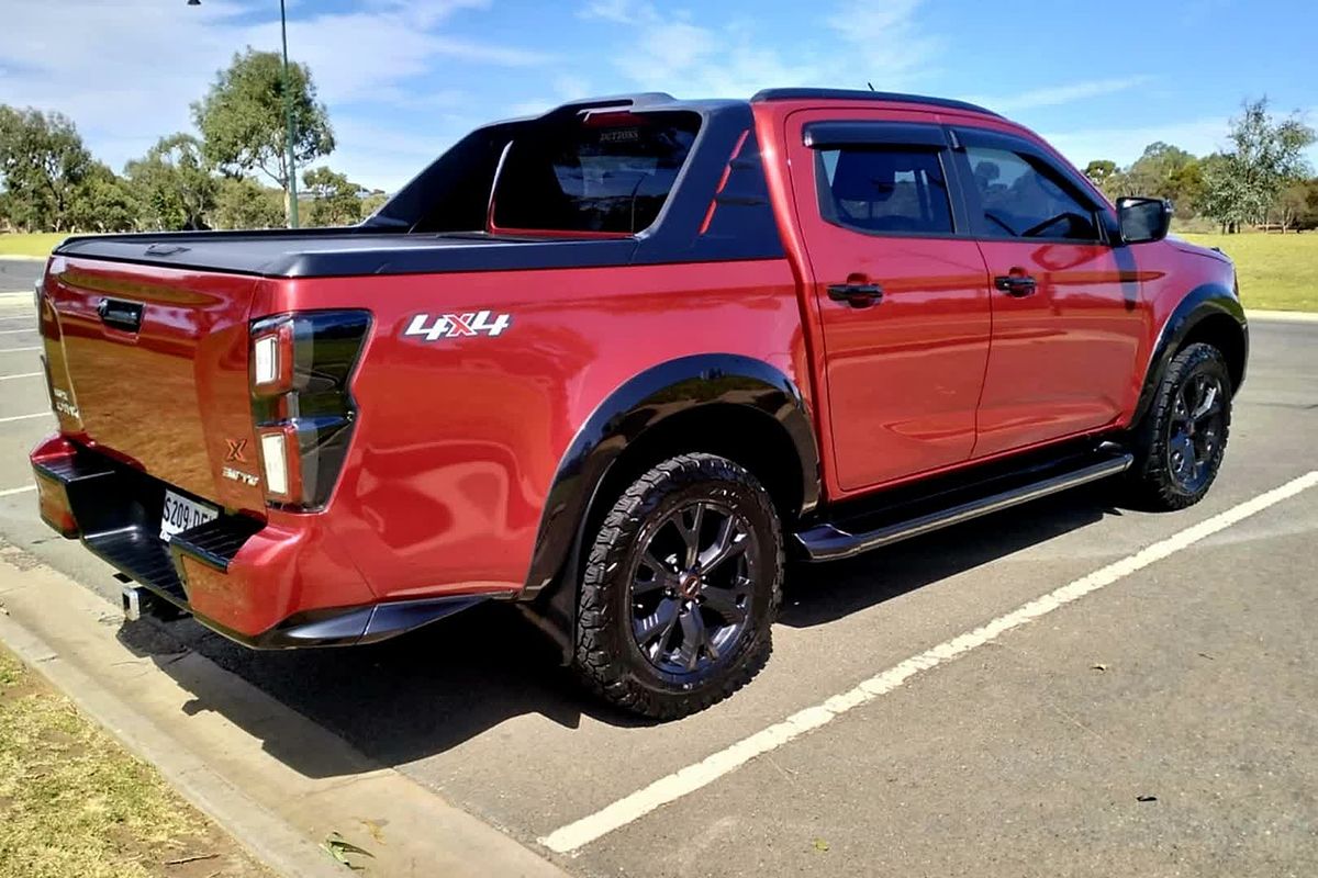 2022 Isuzu D-MAX X-TERRAIN 4X4