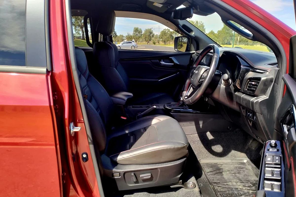 2022 Isuzu D-MAX X-TERRAIN 4X4