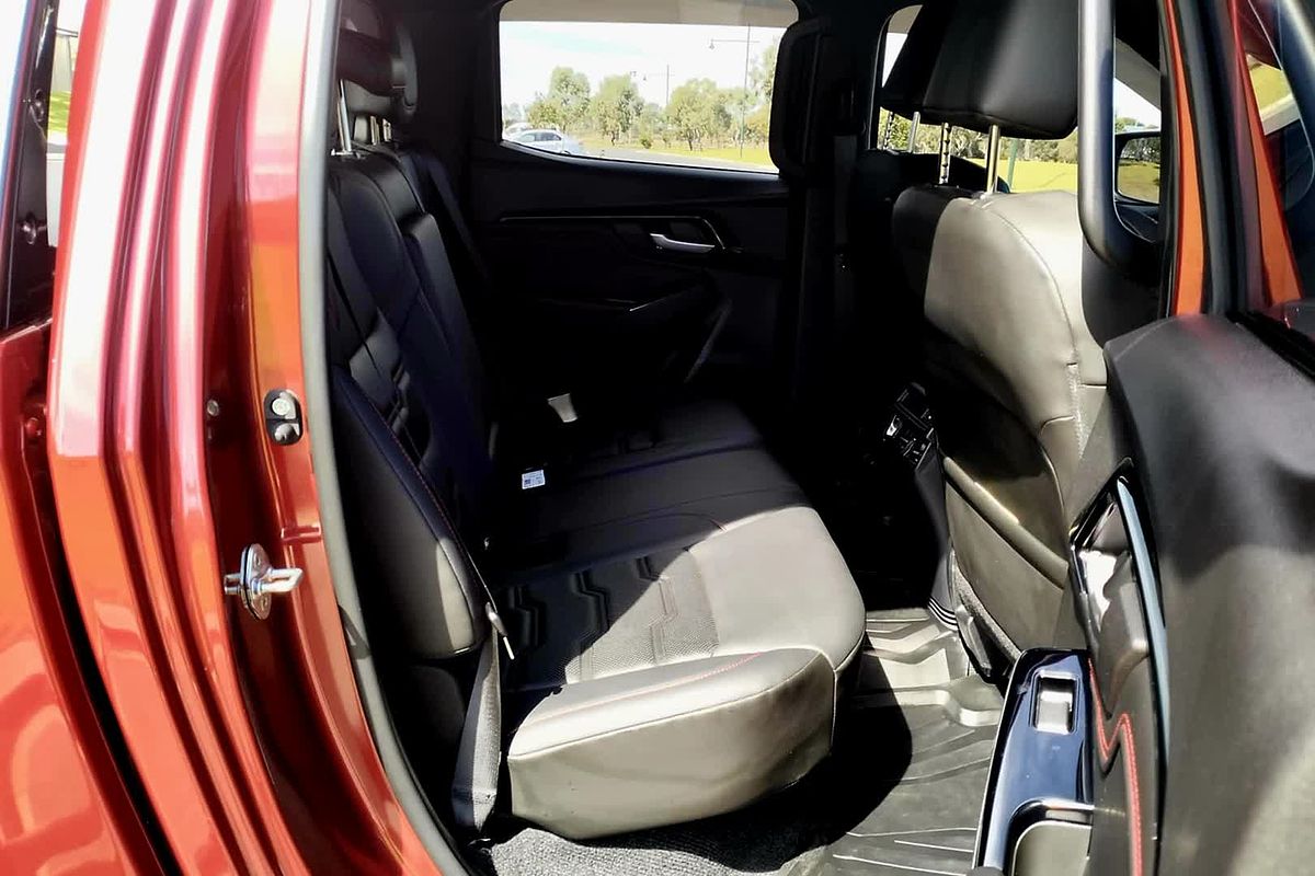 2022 Isuzu D-MAX X-TERRAIN 4X4