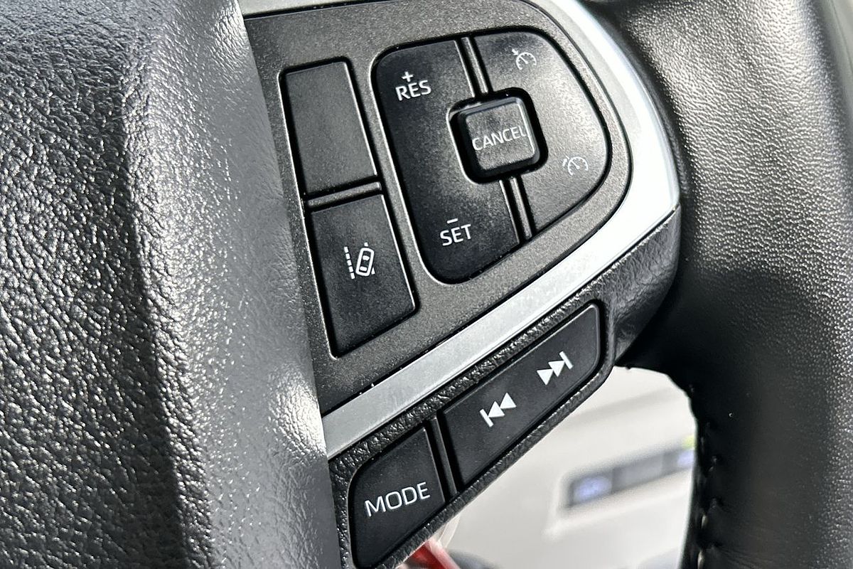 2024 Toyota Hiace GDH300R LWB