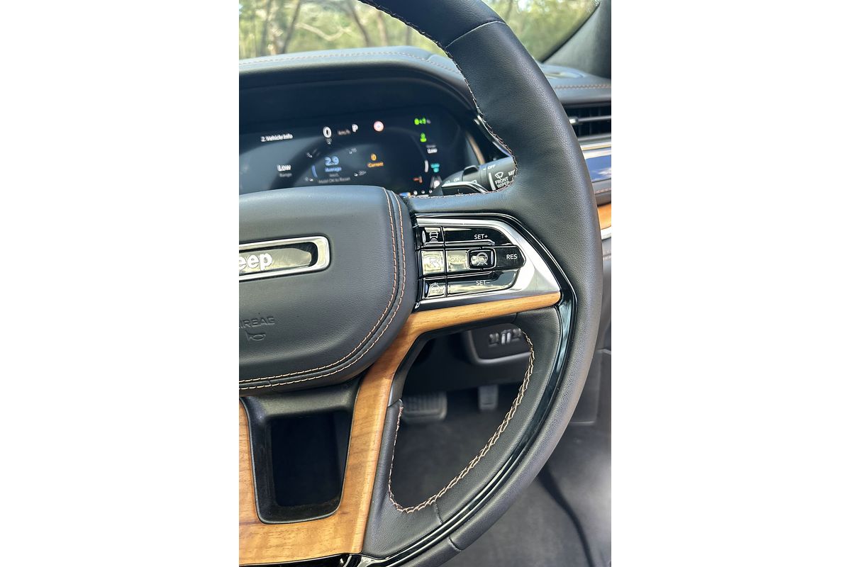 2023 Jeep Grand Cherokee Summit Reserve 4xe WL