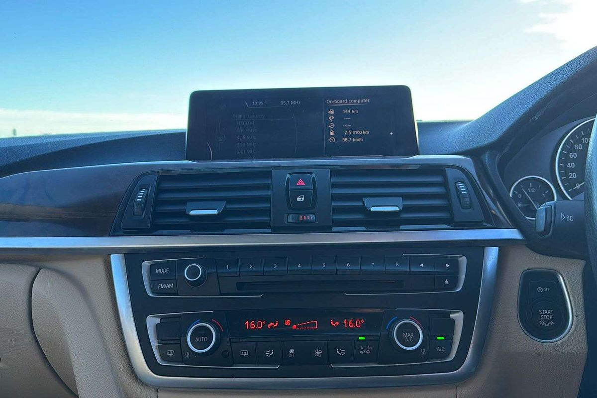 2013 BMW 3 Series 328i F30
