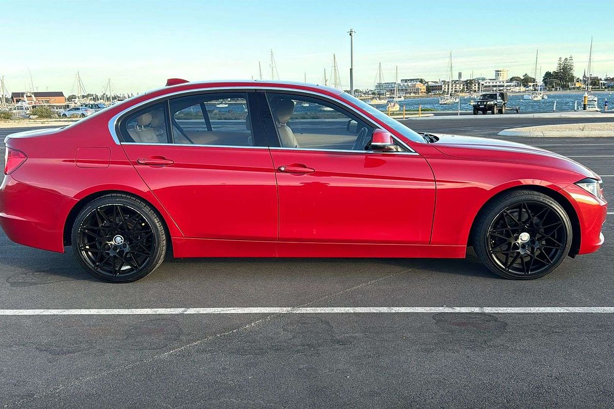 2013 BMW 3 Series 328i F30