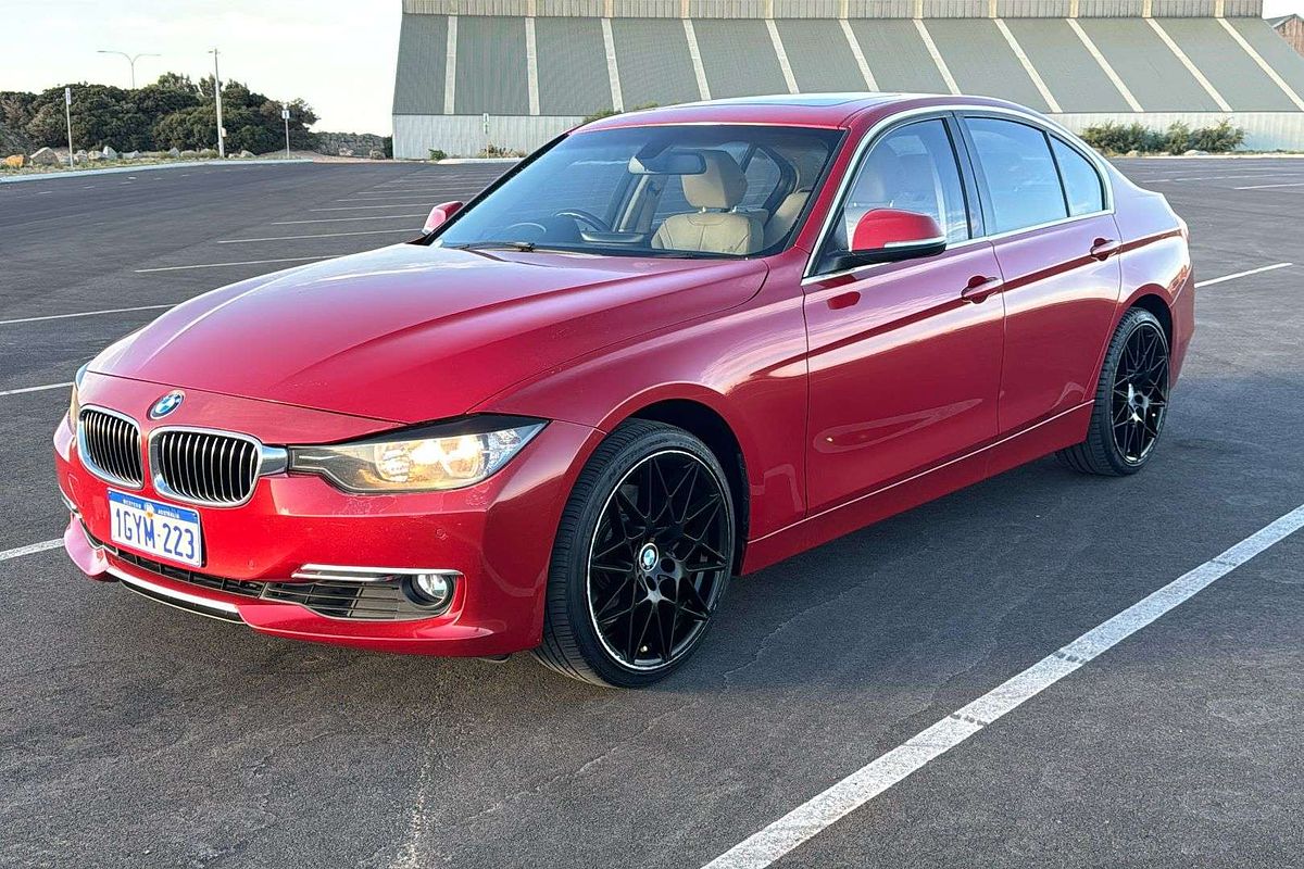 2013 BMW 3 Series 328i F30