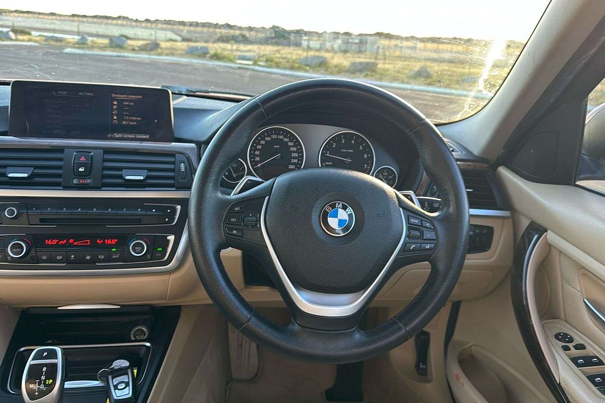 2013 BMW 3 Series 328i F30