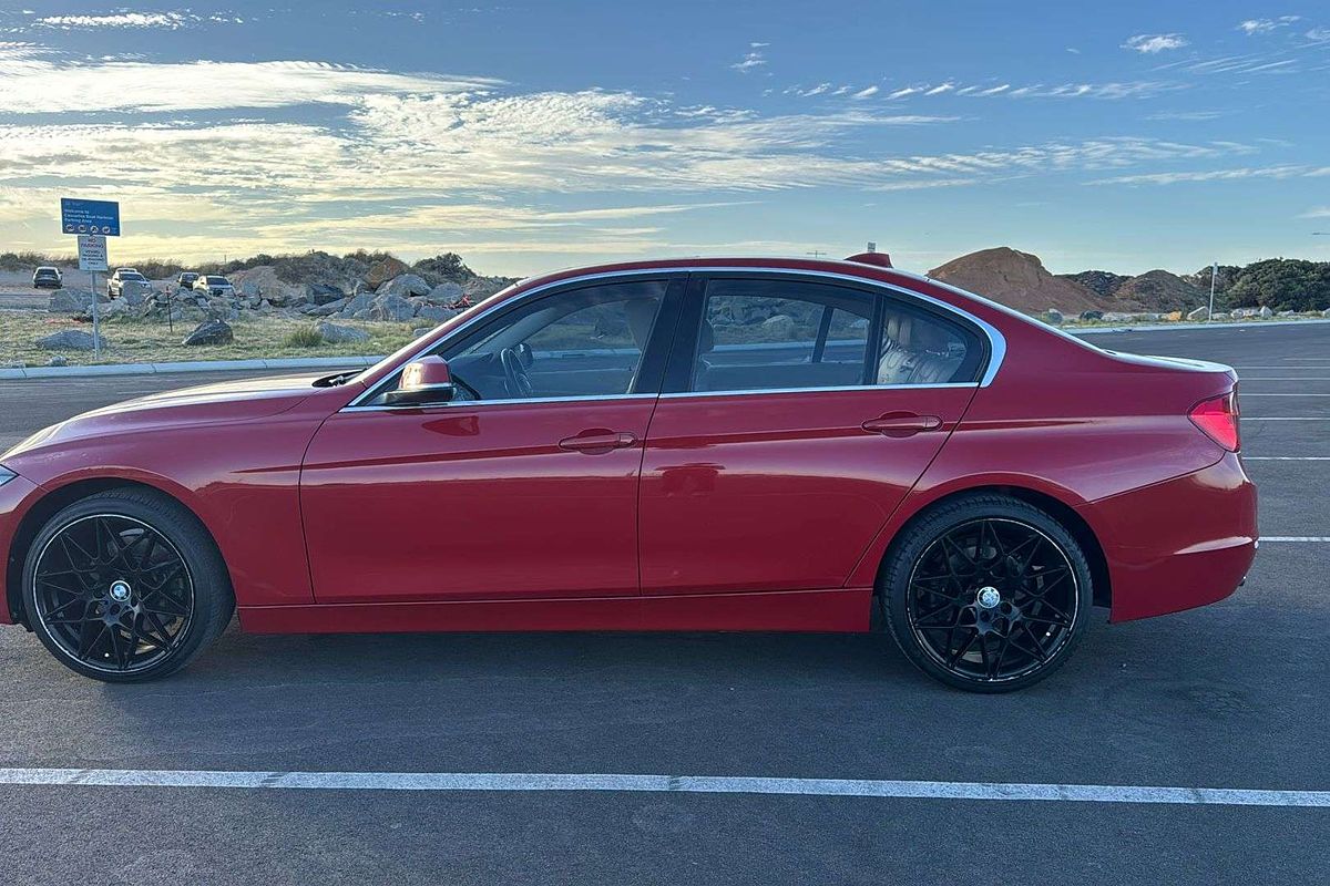 2013 BMW 3 Series 328i F30