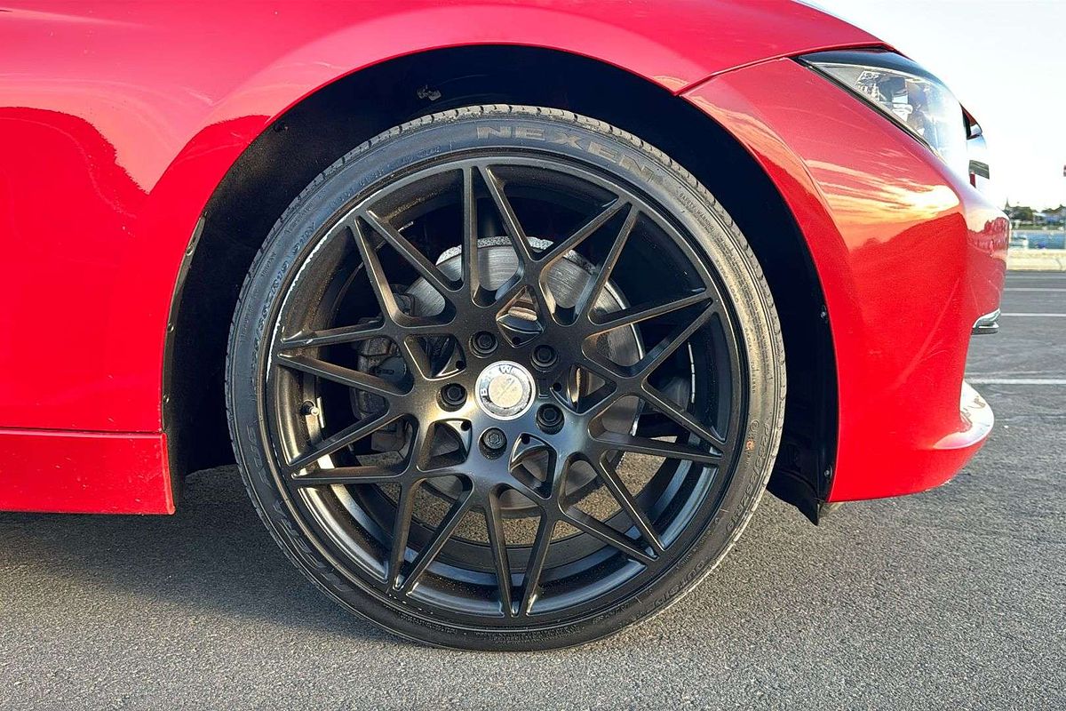 2013 BMW 3 Series 328i F30