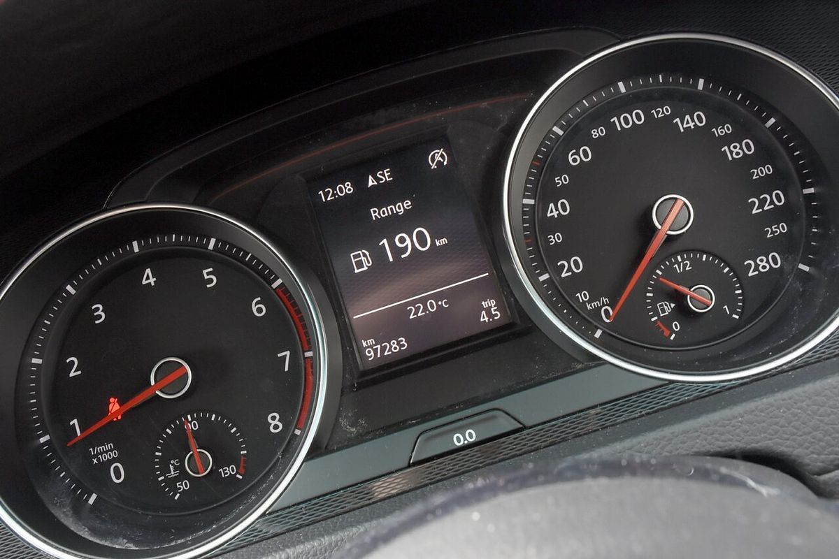 2014 Volkswagen Golf GTI 7