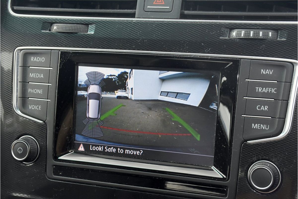 2014 Volkswagen Golf GTI 7