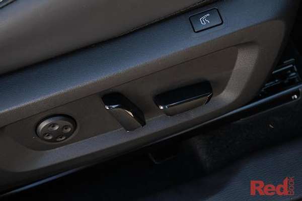 2025 Mitsubishi Outlander PHEV GSR ZM