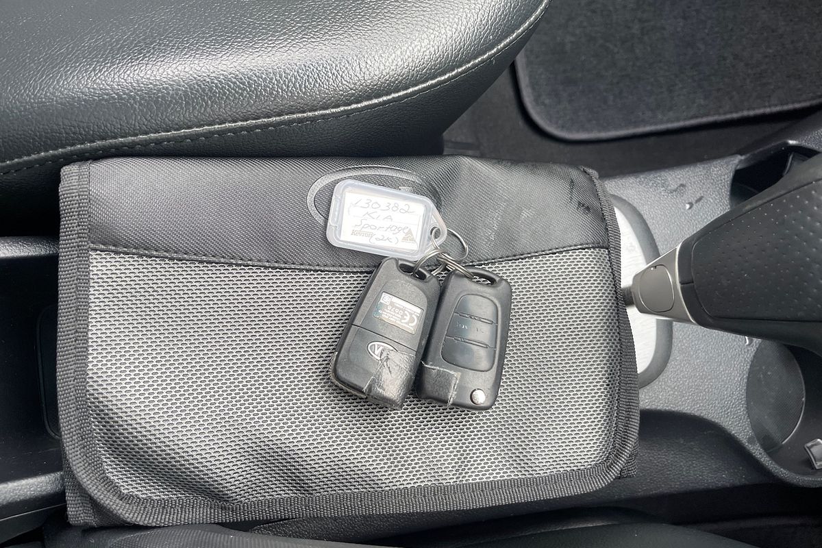 2009 Kia Sportage LX KM2