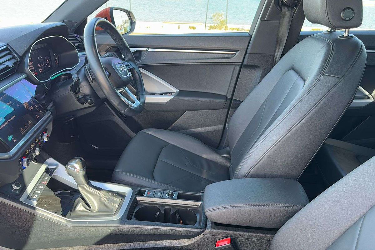 2021 Audi Q3 40 TFSI F3
