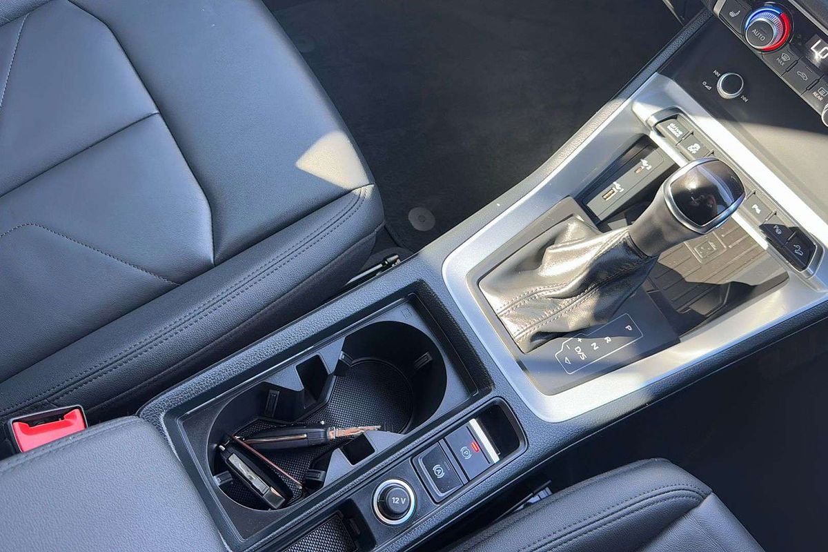 2021 Audi Q3 40 TFSI F3