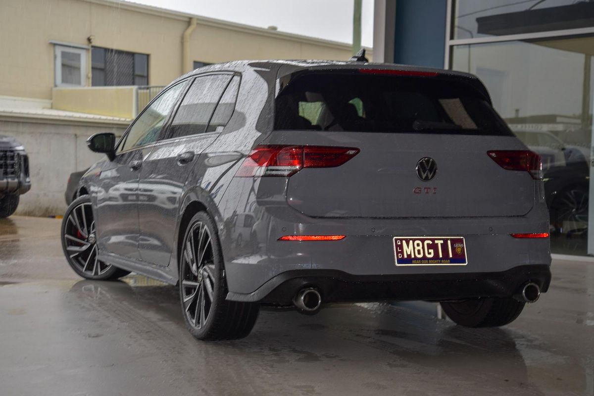 2024 Volkswagen Golf GTI 8