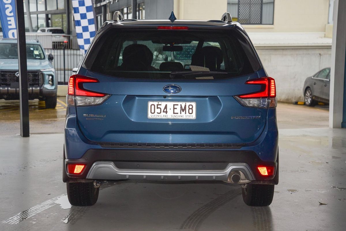 2022 Subaru Forester 2.5i-S S5