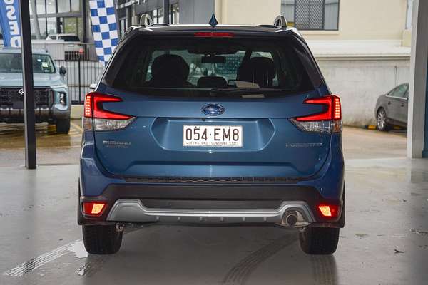 2022 Subaru Forester 2.5i-S S5