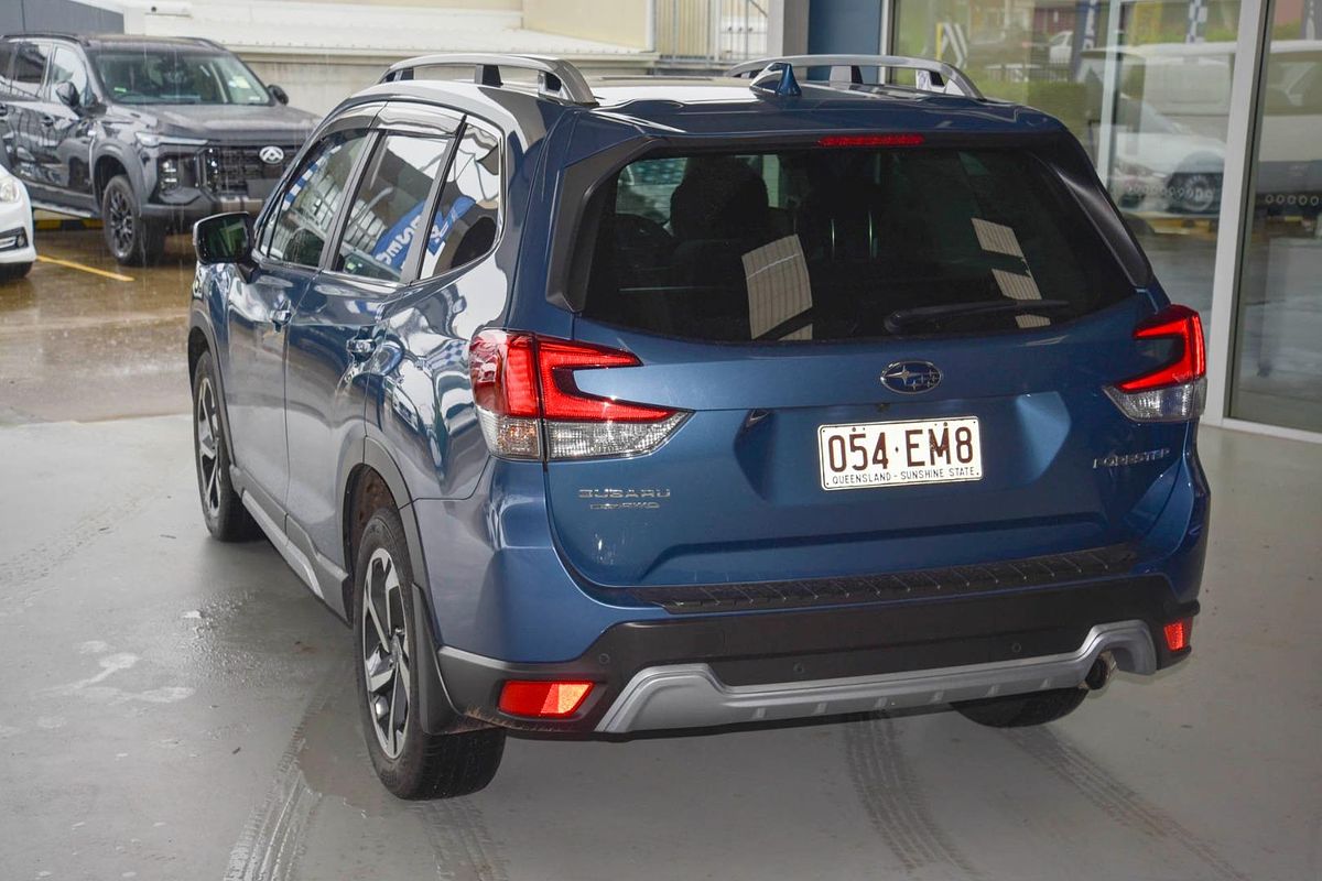 2022 Subaru Forester 2.5i-S S5