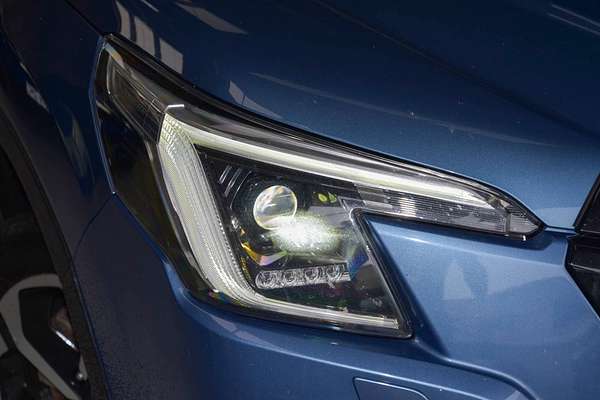 2022 Subaru Forester 2.5i-S S5