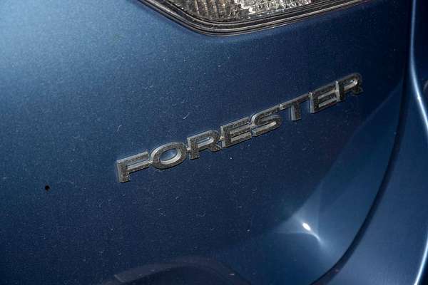 2022 Subaru Forester 2.5i-S S5