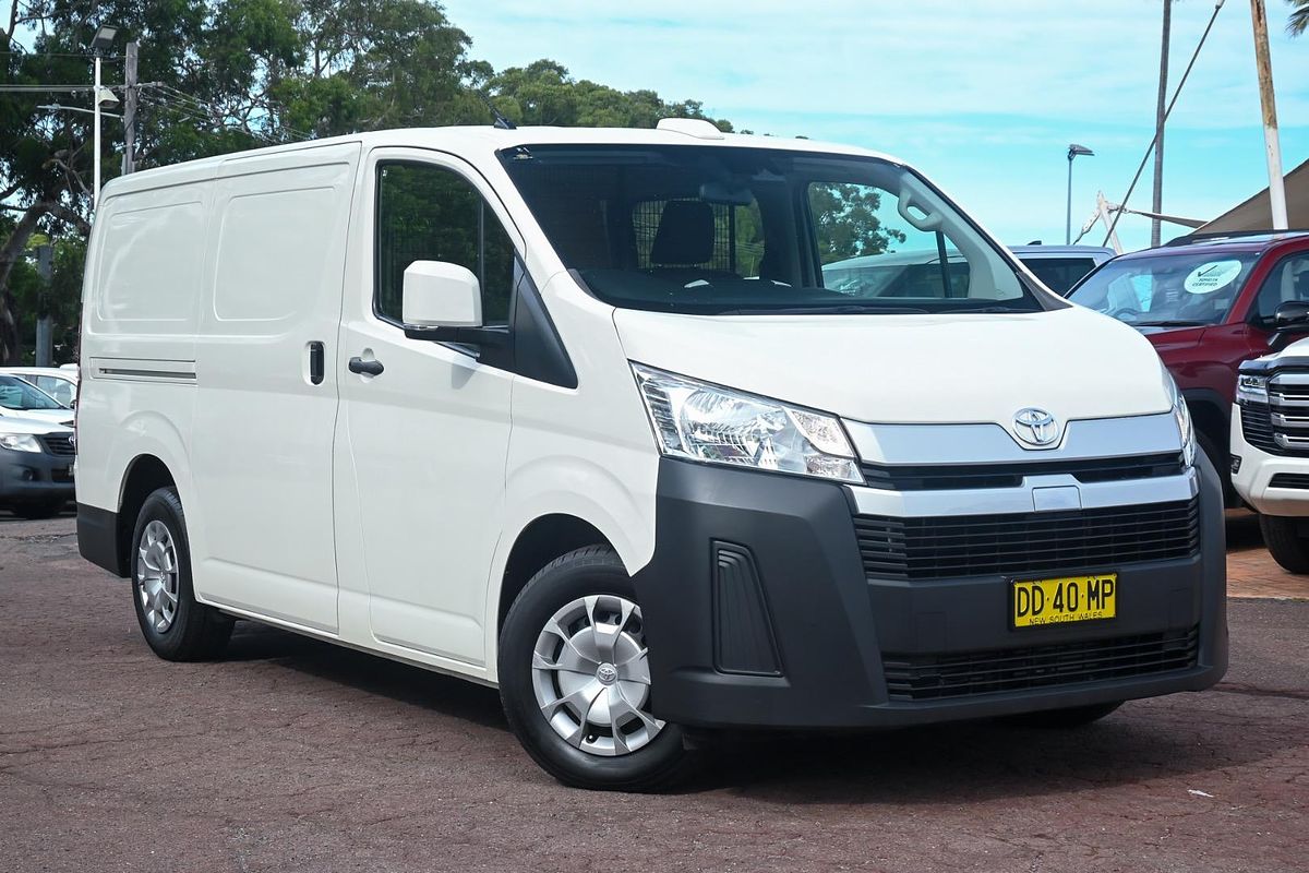2022 Toyota Hiace GDH300R LWB