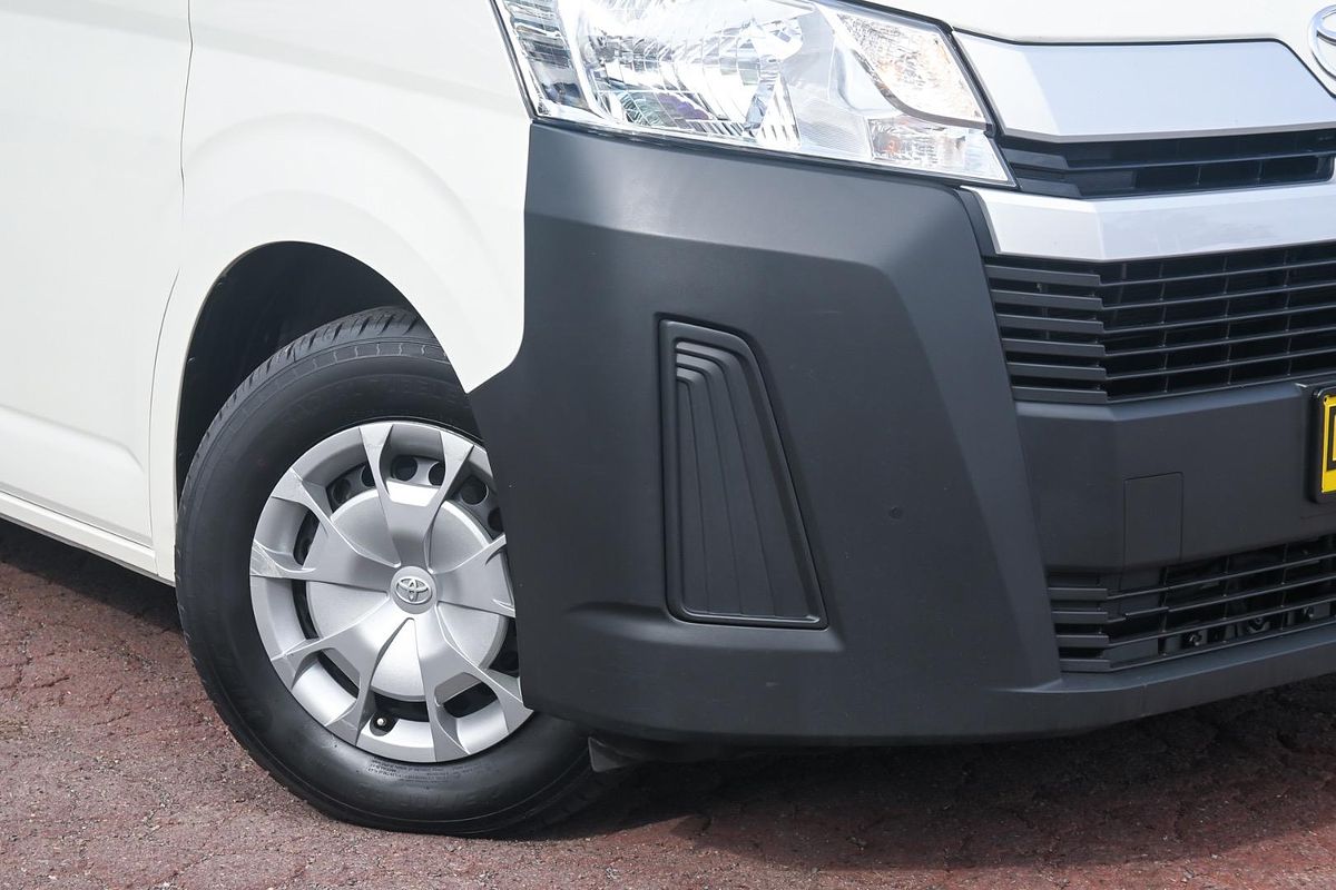 2022 Toyota Hiace GDH300R LWB