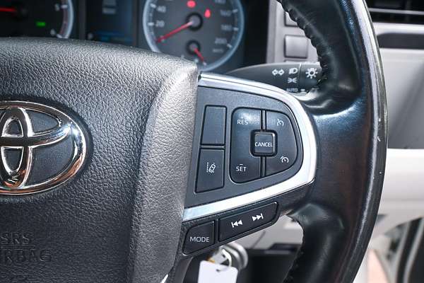 2022 Toyota Hiace GDH300R LWB