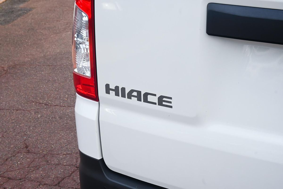 2022 Toyota Hiace GDH300R LWB