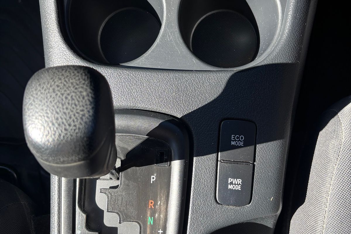 2018 Toyota Hilux SR GUN126R 4X4