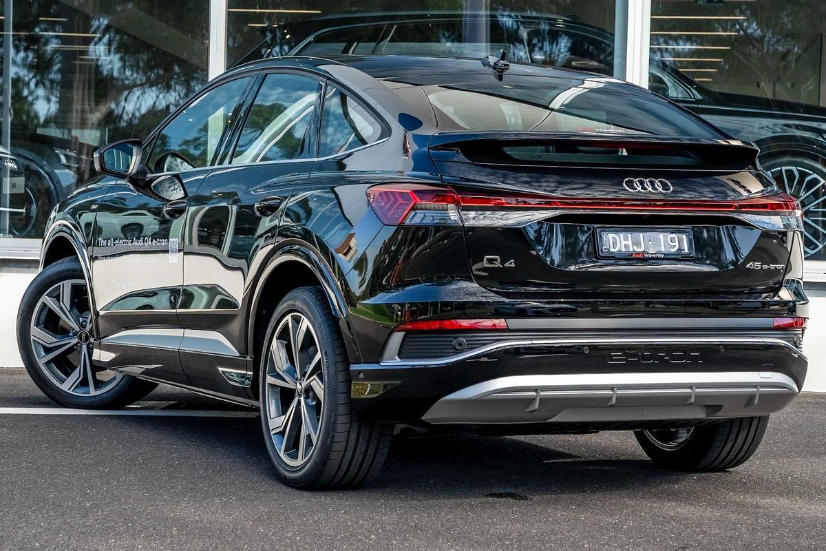 2024 Audi Q4 e-tron 45 F4