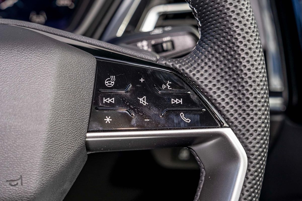 2024 Audi Q4 e-tron 45 F4