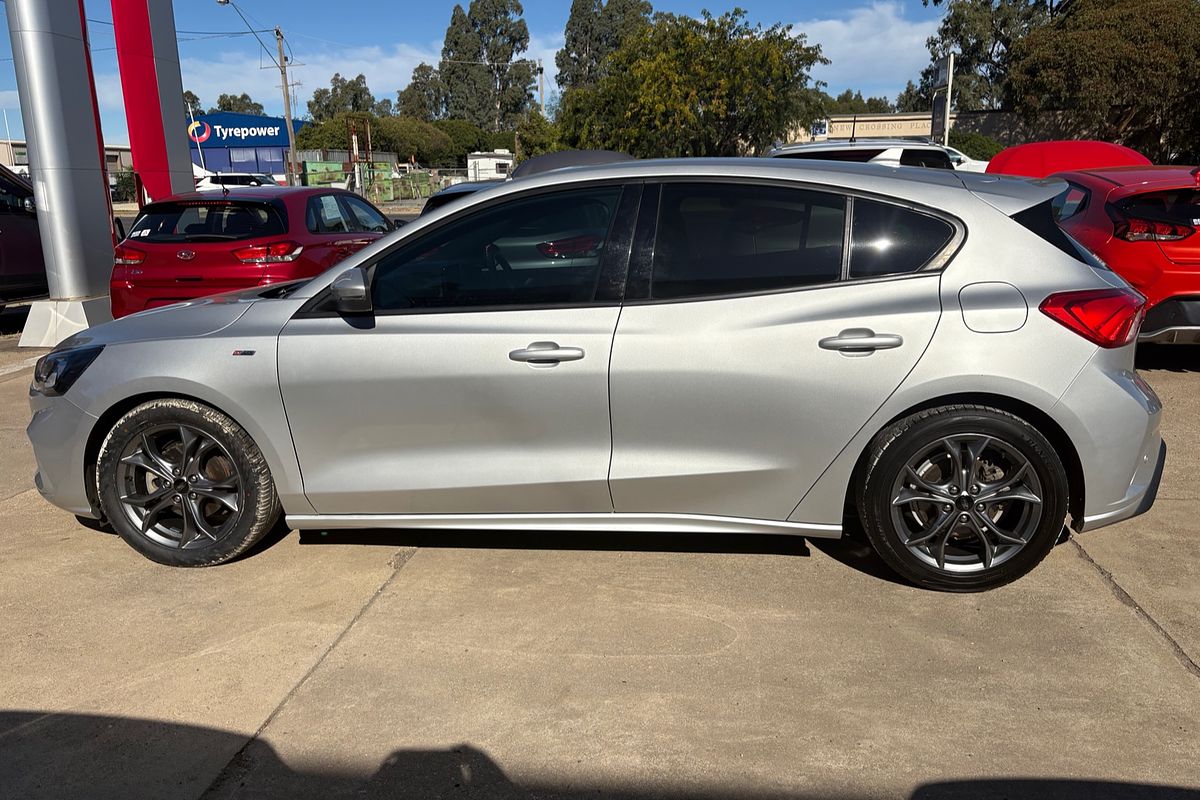 2019 Ford Focus ST-Line SA