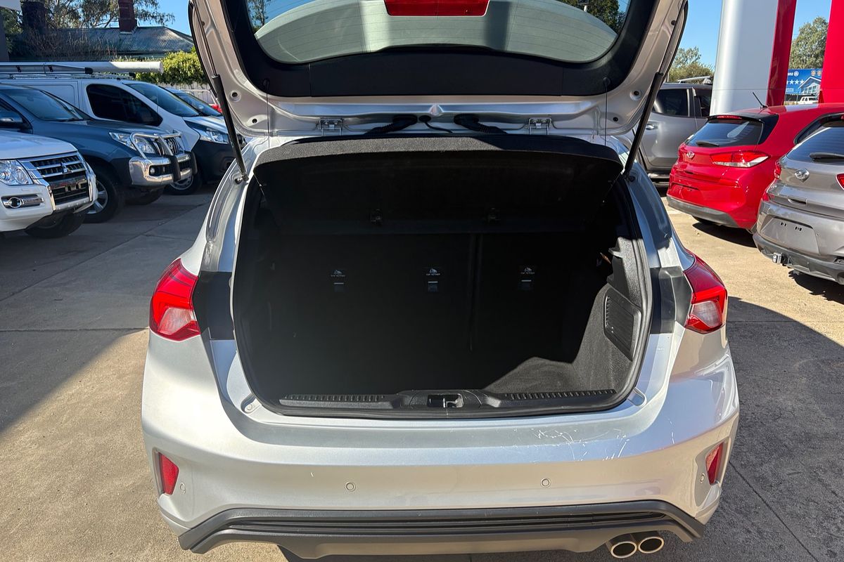 2019 Ford Focus ST-Line SA