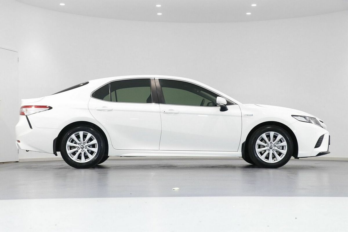 2020 Toyota Camry Ascent Sport AXVH71R