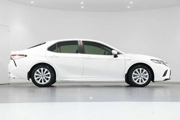 2020 Toyota Camry Ascent Sport AXVH71R
