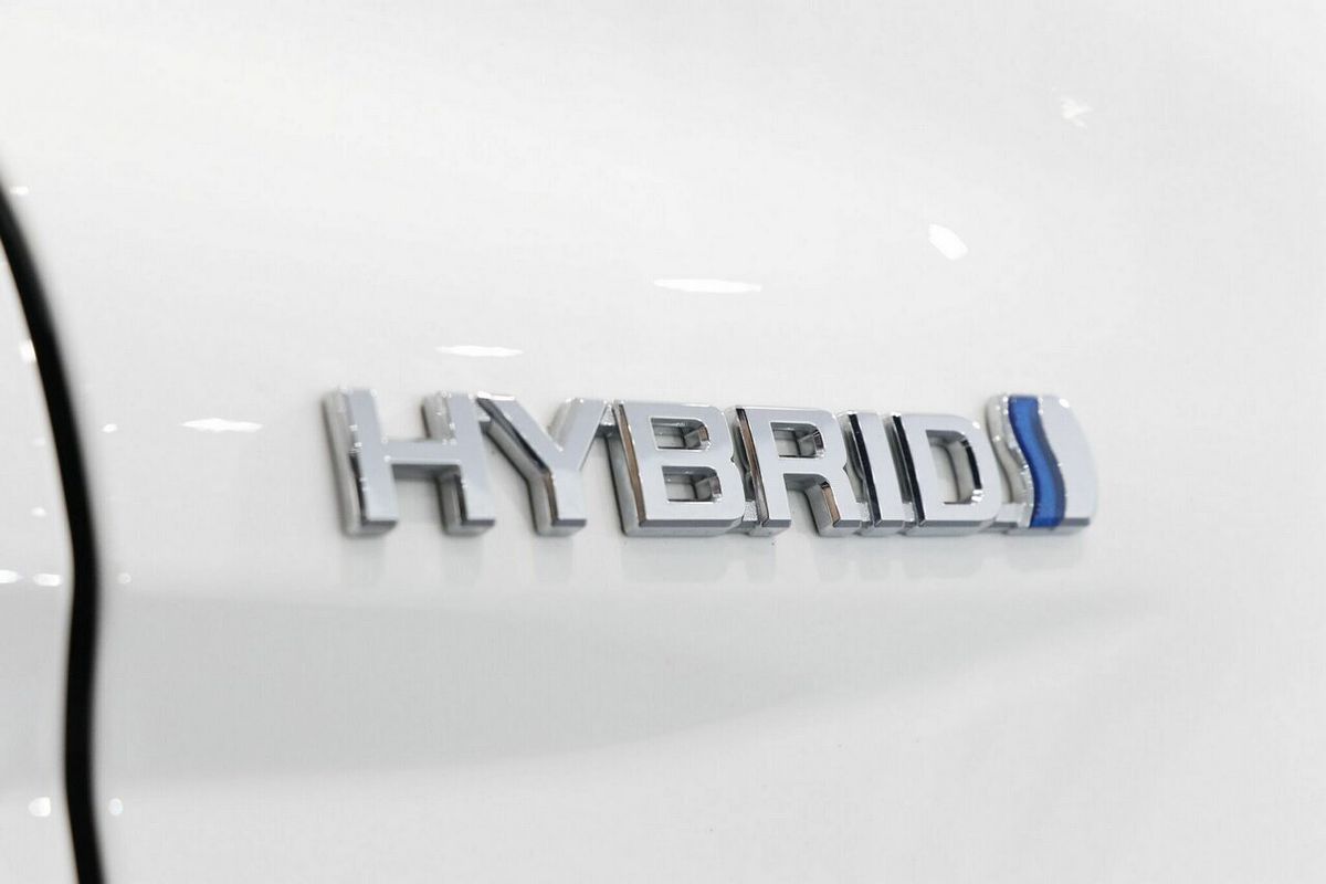 2020 Toyota Camry Ascent Sport AXVH71R