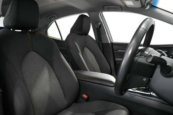2020 Toyota Camry Ascent Sport AXVH71R
