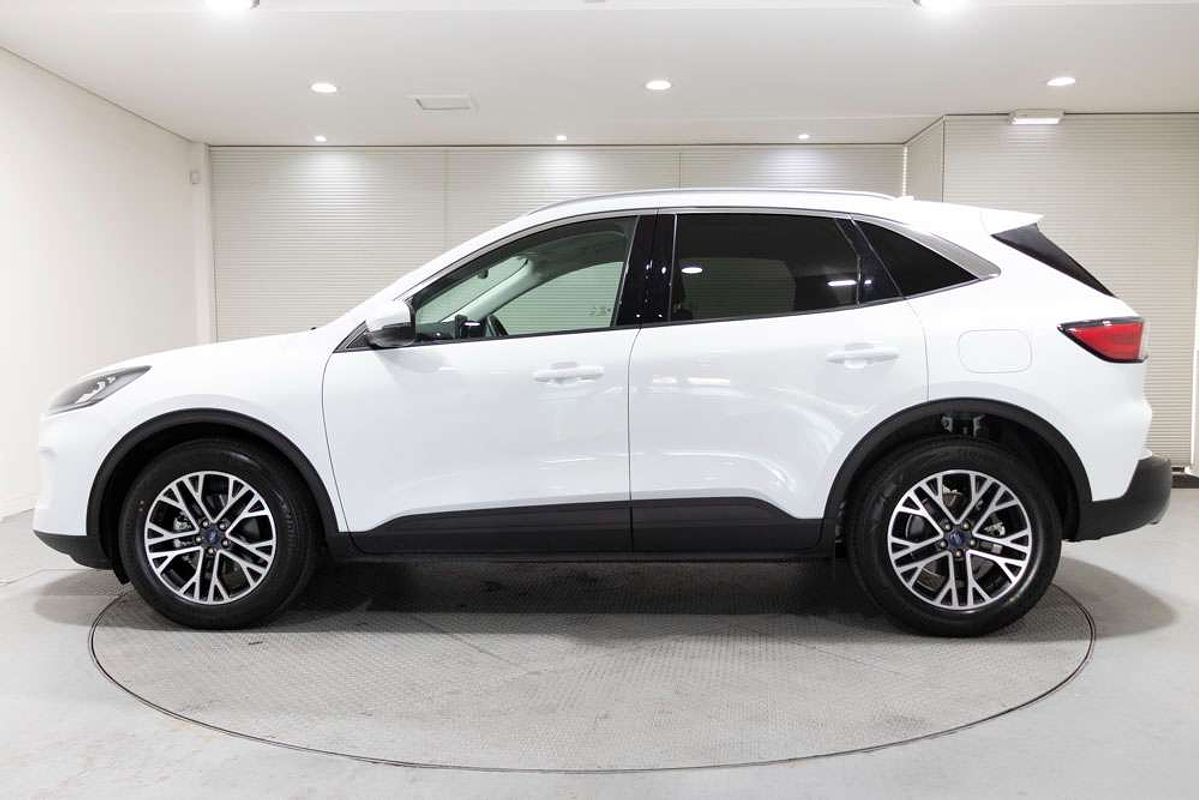 Ford ESCAPE 2022 SUV . . 2.0LP 8A FWD